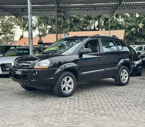HYUNDAI TUCSON 2.0 MPFI GLS 16V 143CV 2WD FLEX 4P AUTOMÁTICO HYUNDAI TUCSON 2.0 MPFI GLS 16V 143CV 2WD FLEX 4P AUTOMÁTICO